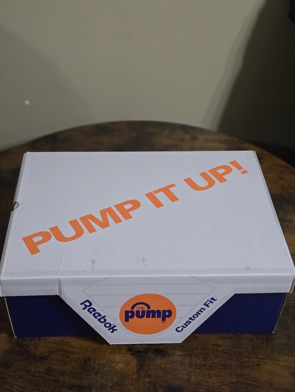 Mens Reebok Pump Omni II, Size 13 - Picture 3 of 7